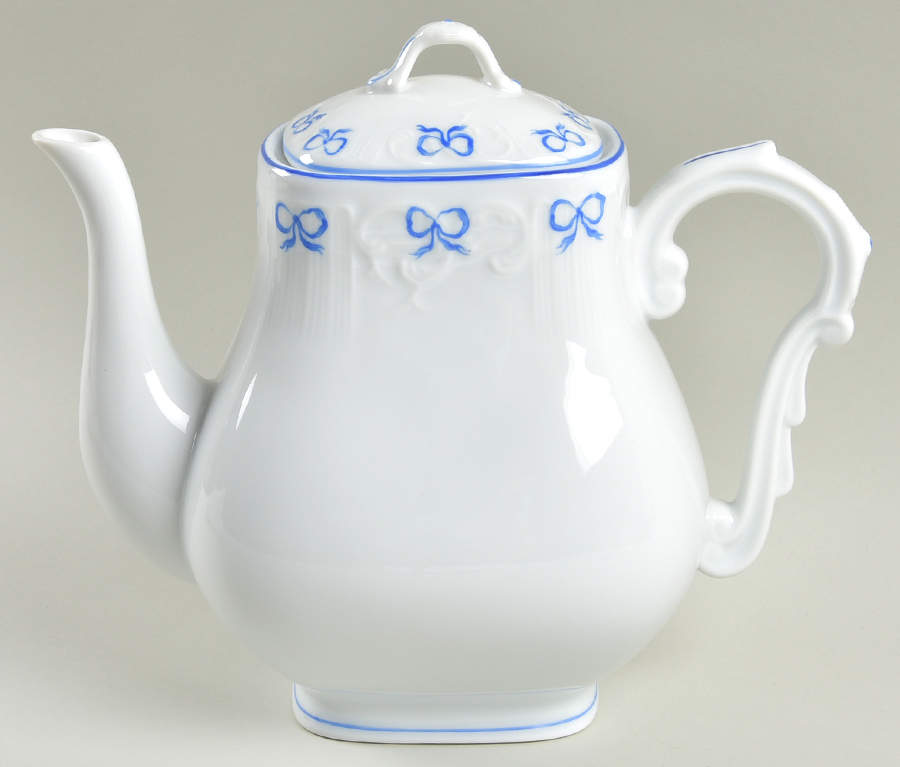 Ruban Blue Teapot & Lid by Vista Alegre-1