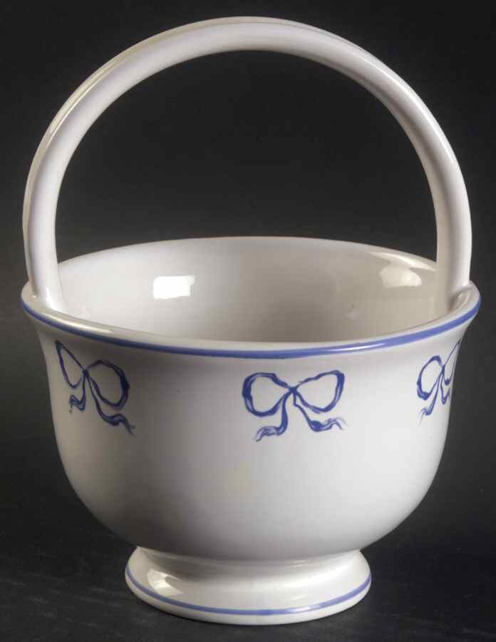 Ruban Blue Medium Basket with Handle by Vista Alegre-1