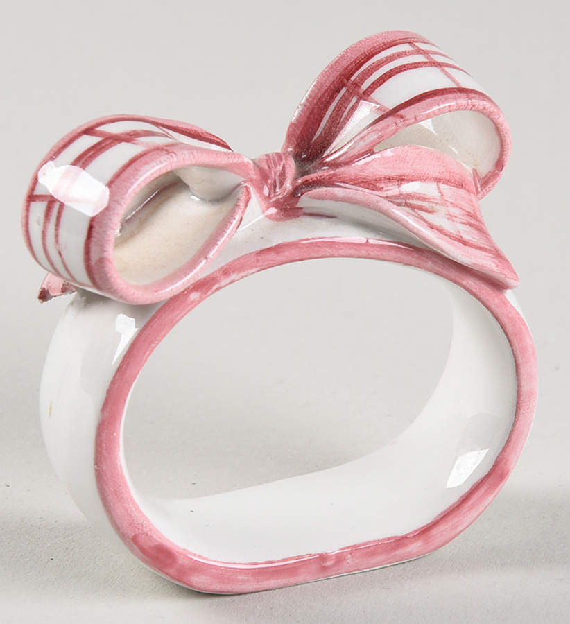 Ruban Pink Napkin Ring by Vista Alegre-1
