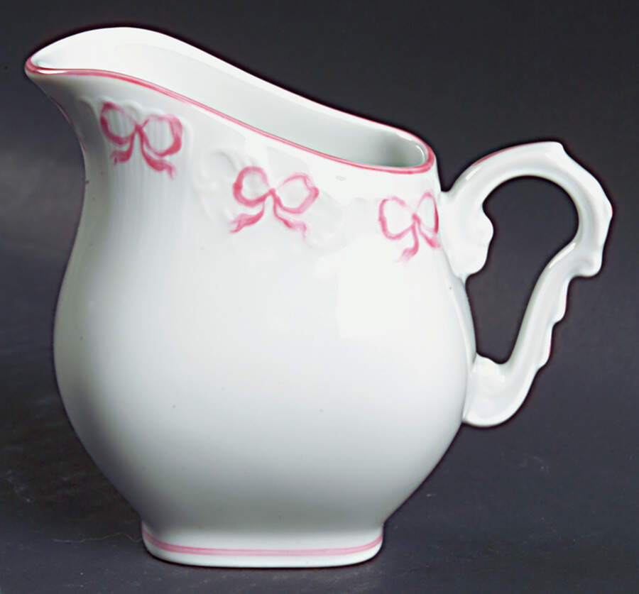 Ruban Pink Mini Creamer by Vista Alegre-1