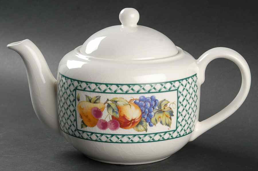 VIA5 Teapot & Lid by Vista Alegre-1