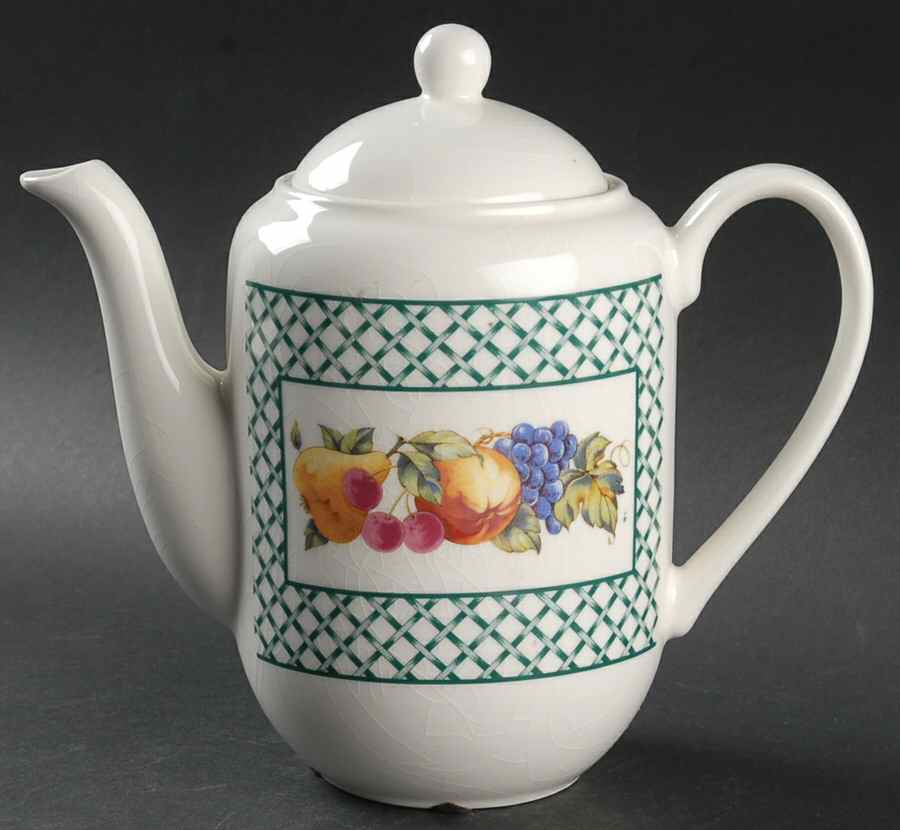 VIA5 Coffee Pot & Lid by Vista Alegre-1
