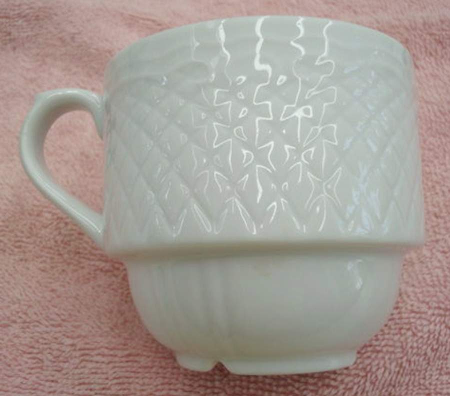 VIA6 Footed Cup by Vista Alegre-1