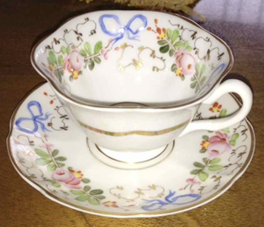 VIA7 Footed Cup & Saucer Set by Vista Alegre-1