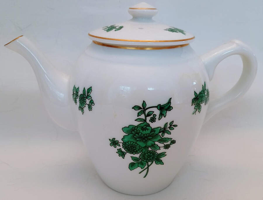VIA8 Individual Coffee Pot & Lid by Vista Alegre-1