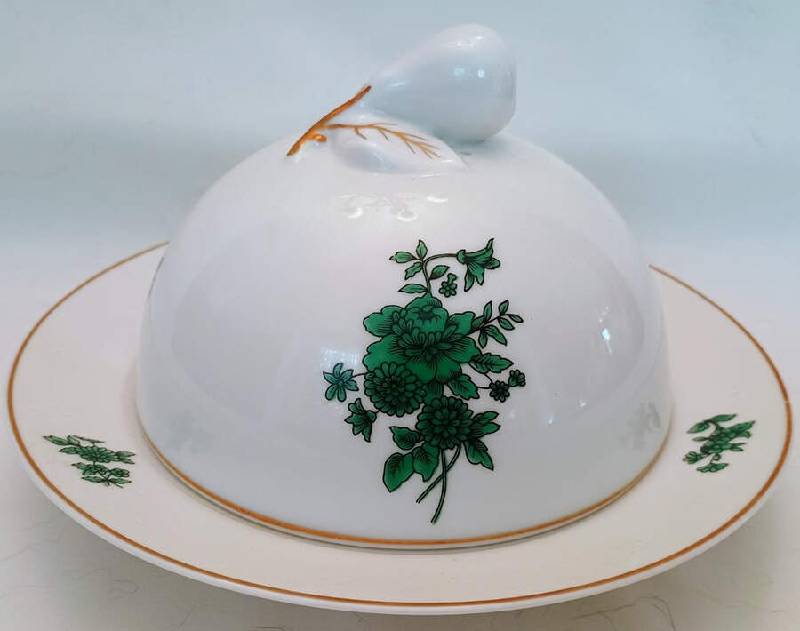 VIA8 Round Covered Butter by Vista Alegre-1