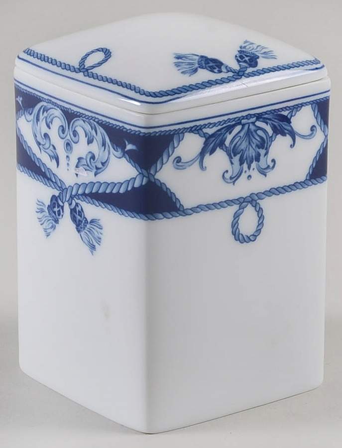 Villa Cigarette Box & Lid by Vista Alegre-1