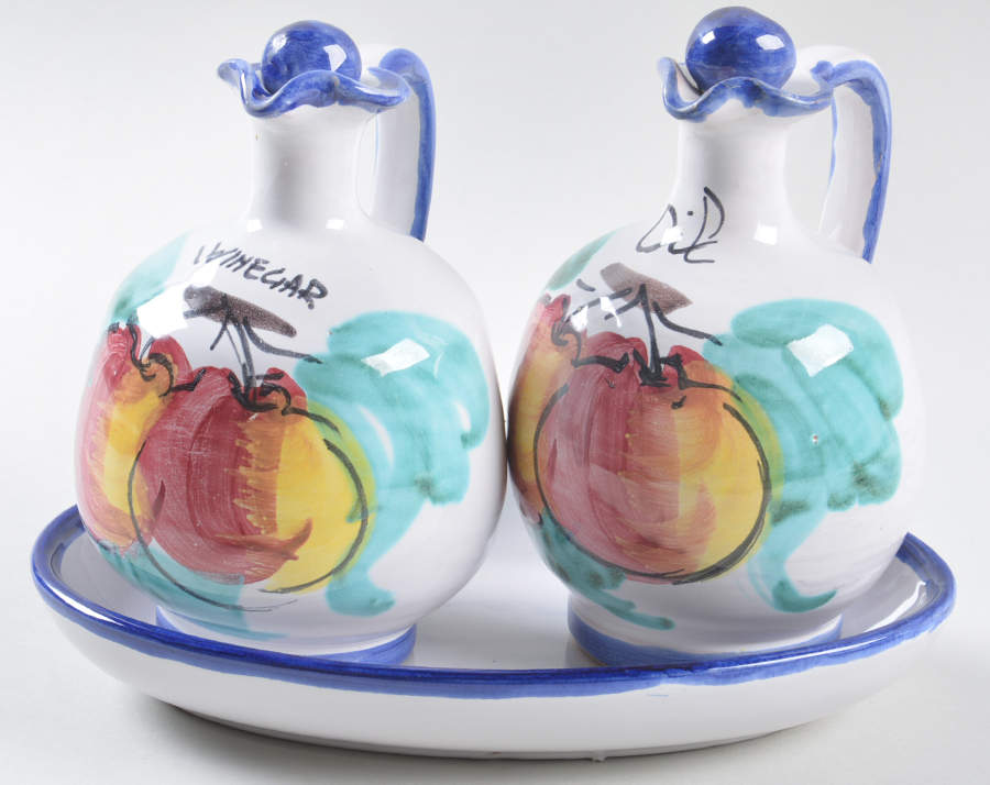 Buon Giorno Vinegar and Oil Tray Set by Vietri (Italy)-1
