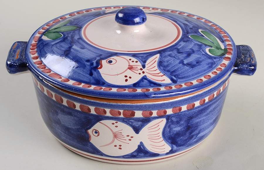 Campagna-Fish Royal Blue (Pesce) 1 Qt Round Covered Casserole by Vietri (Italy)-1