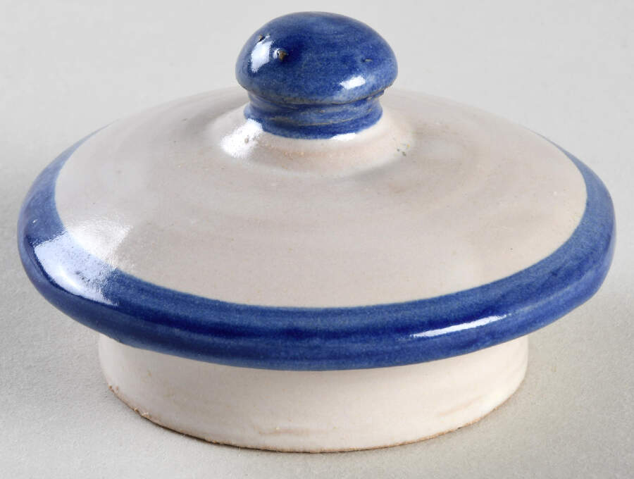 Campagna Flowers Lid for Teapot by Vietri (Italy)-1