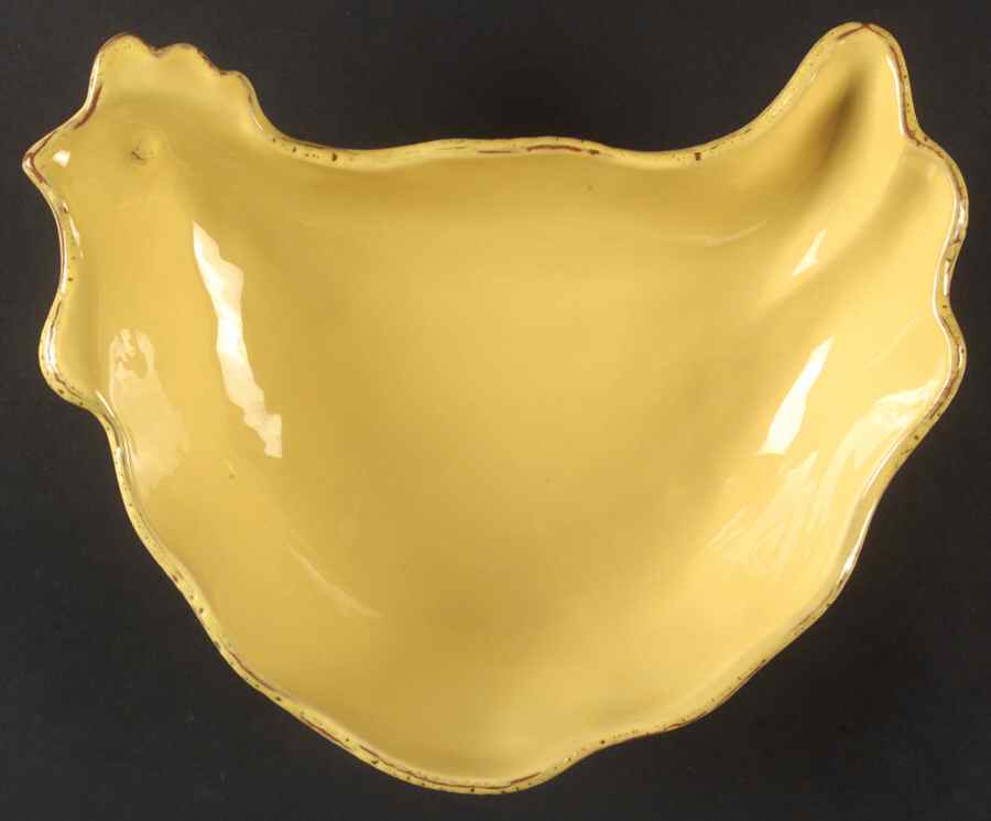 Cucina Fresca 10" Hen Shaped Bowl by Vietri (Italy)-1
