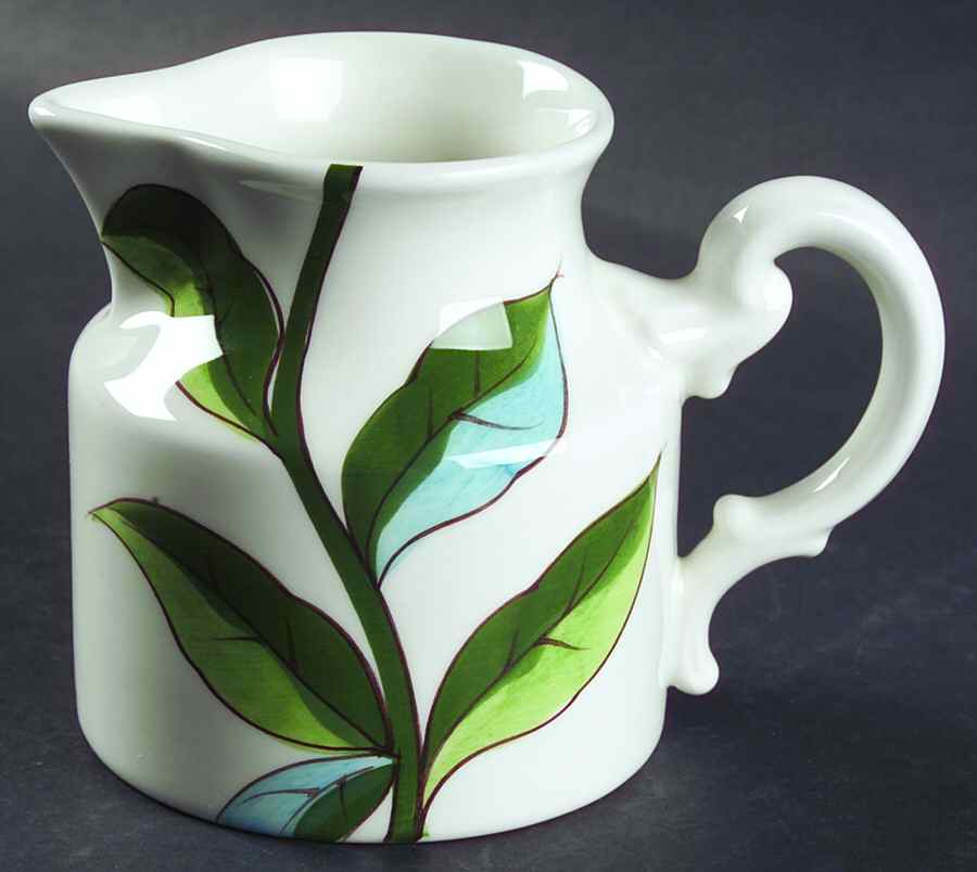 Pomegranate Creamer by Vietri (Italy)-1
