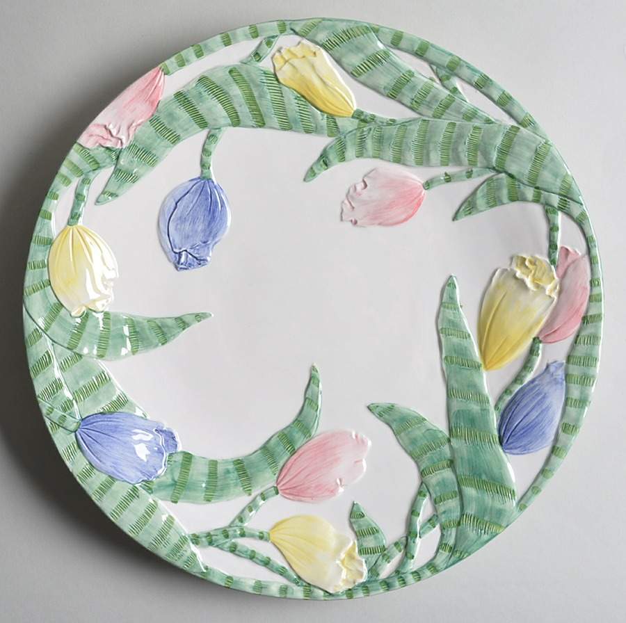 Tulipani Tigre 14" Chop Plate (Round Platter) by Vietri (Italy)-1