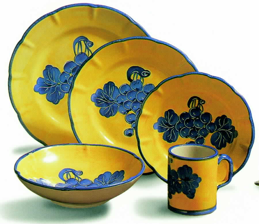Uva Dinner Plate by Vietri (Italy)-1