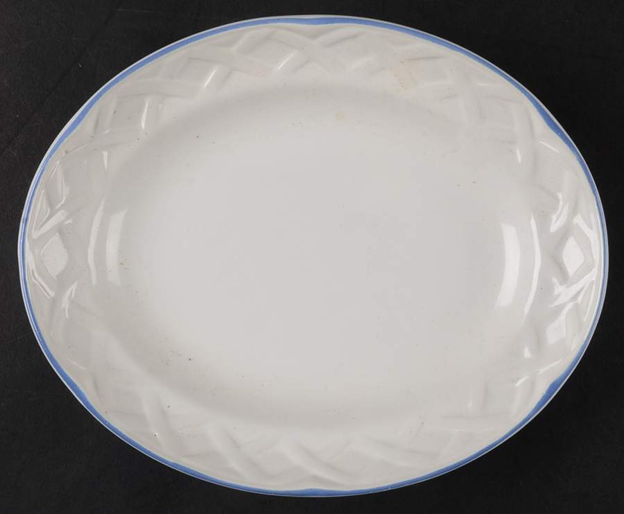 Radiance Underplate for Gravy Boat by Vina Fera-1