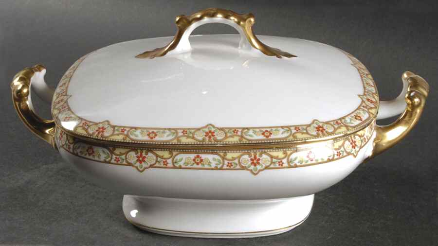VIG167 Square Covered Vegetable by Vignaud-1