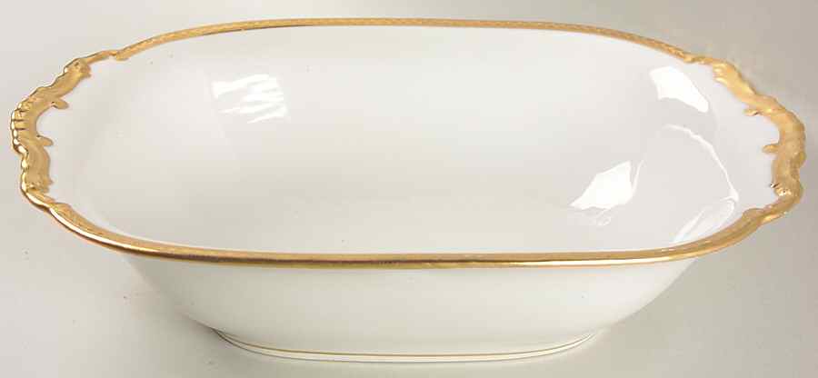 The Nantes 10" Oval Vegetable Bowl by Vignaud-1