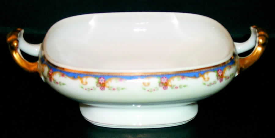 The St. Quentin Square Vegetable No Lid by Vignaud-1