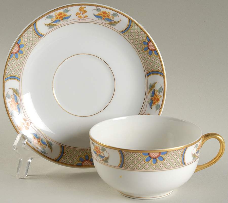VIG12 Flat Cup & Saucer Set by Vignaud-1