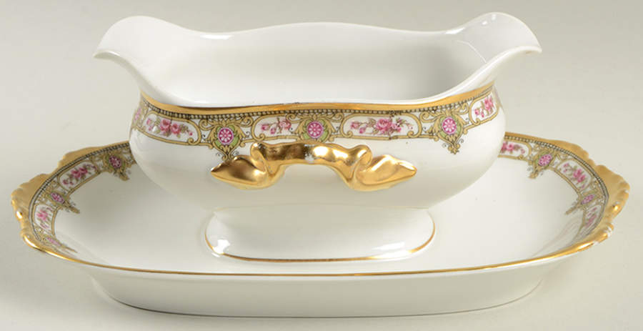 VIG20 Gravy Boat with Attached Underplate by Vignaud-1