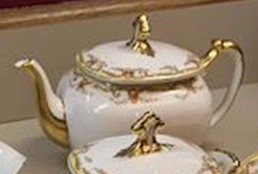 VIG22 Teapot & Lid by Vignaud-1