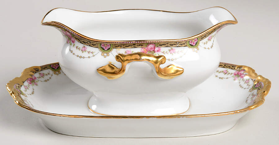 VIG23 Gravy Boat with Attached Underplate by Vignaud-1