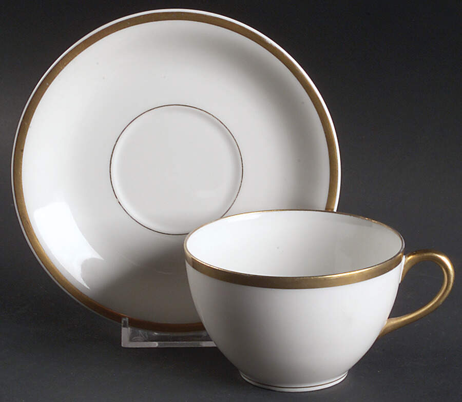 VIG32 Flat Cup & Saucer Set by Vignaud-1
