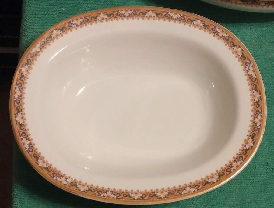 VIG36 9" Oval Vegetable Bowl by Vignaud-1