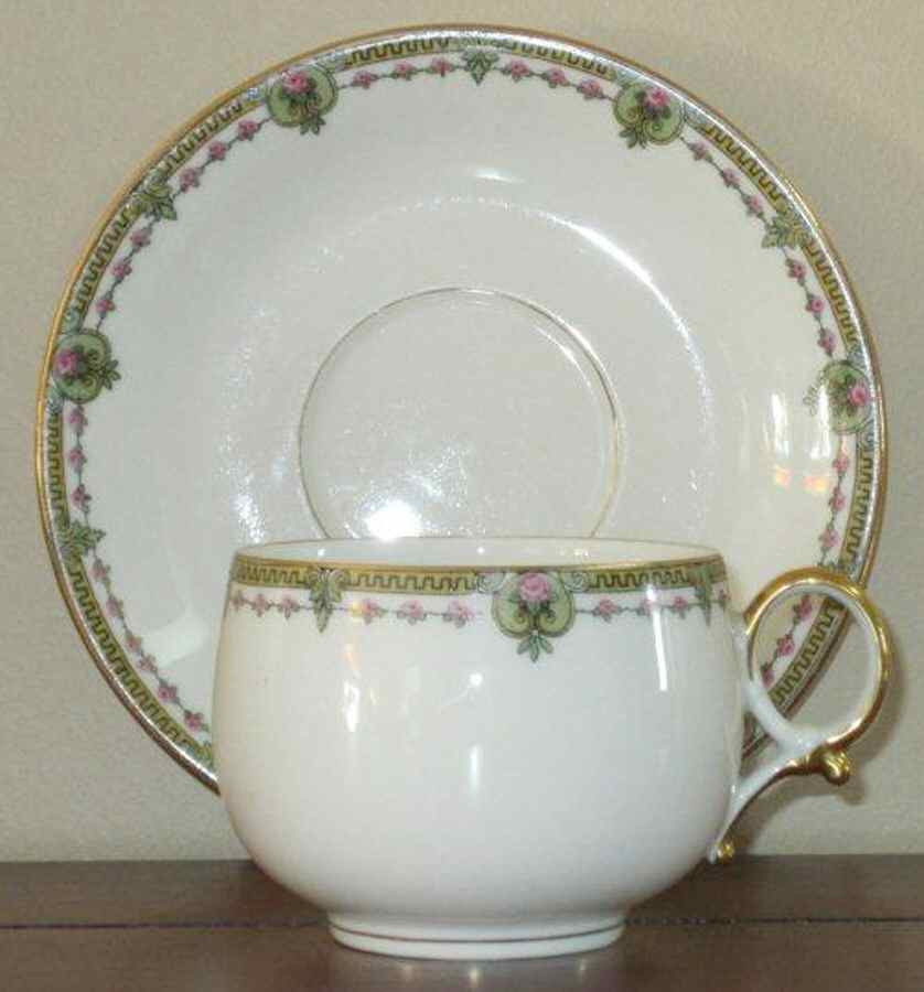 VIG56 Flat Cup & Saucer Set by Vignaud-1