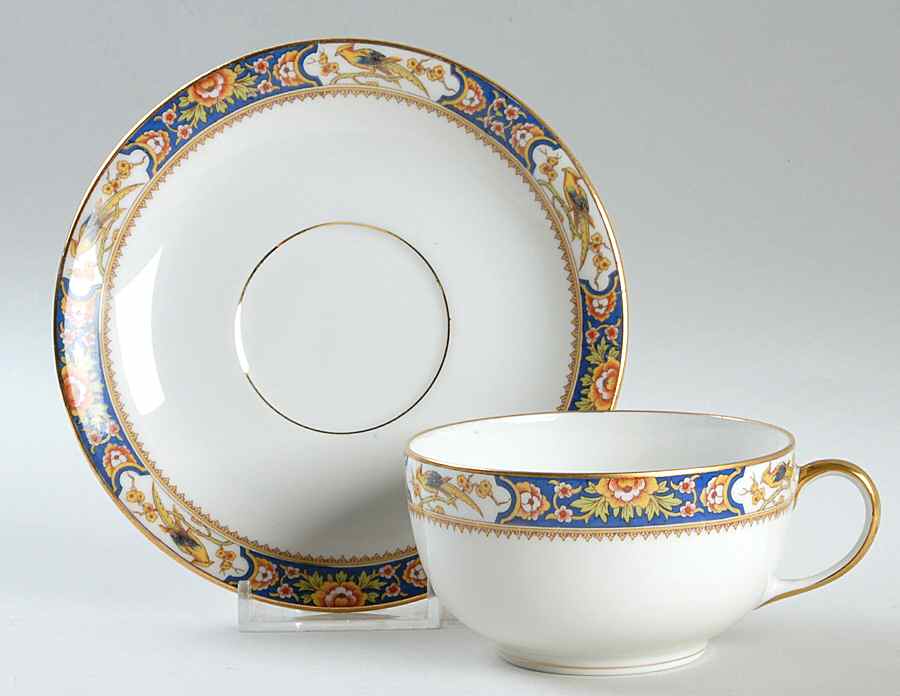 Loeser's Flat Cup & Saucer Set by Vignaud-1
