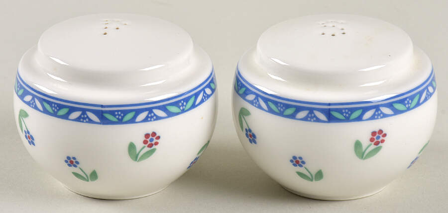 Adeline Salt & Pepper Set by Villeroy & Boch-1