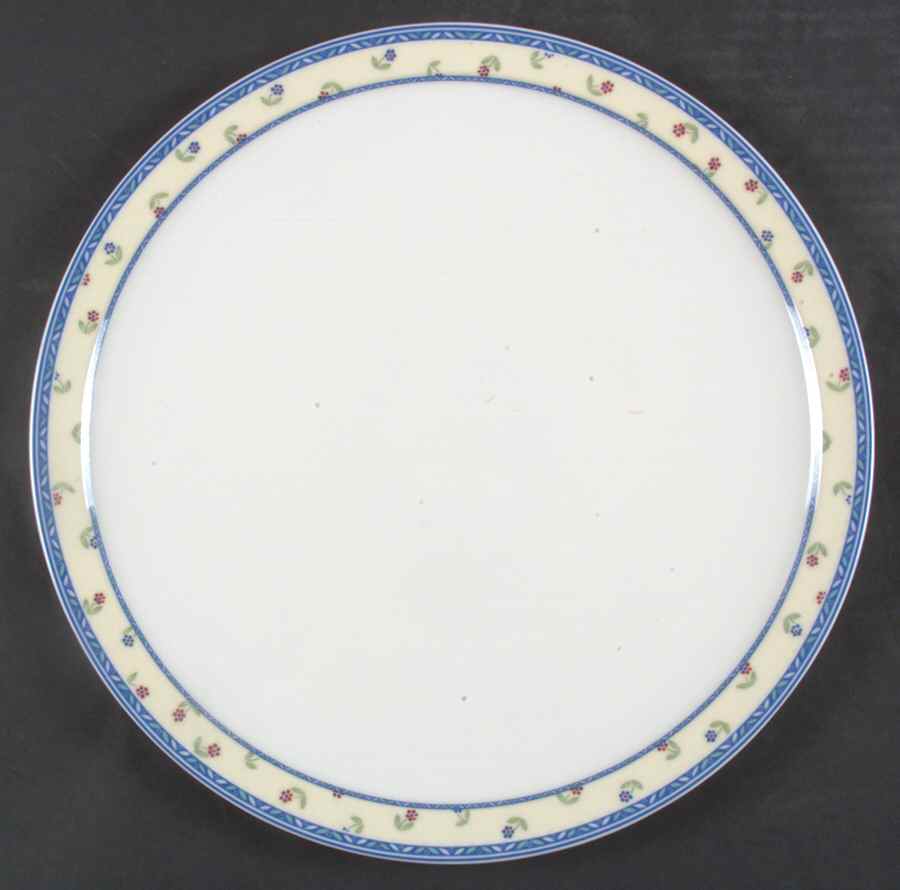 Adeline Cake Plate by Villeroy & Boch-1