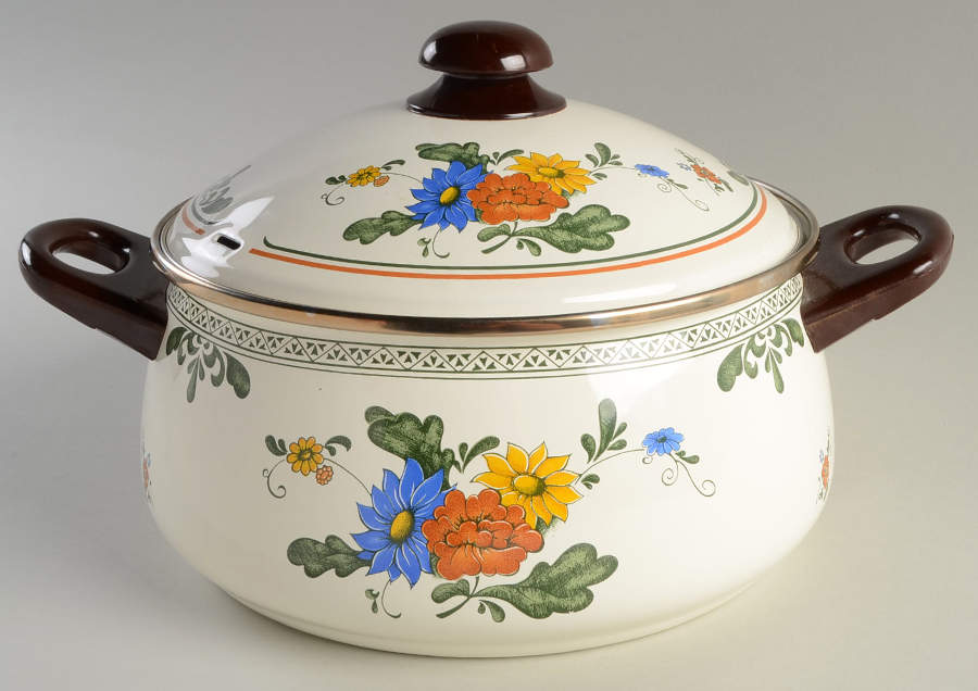 Alt Amsterdam 4 Quart Metal Covered Casserole by Villeroy & Boch-1