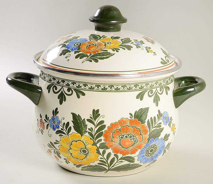 Alt Amsterdam 4 Quart Metal Stew Pot by Villeroy & Boch-1