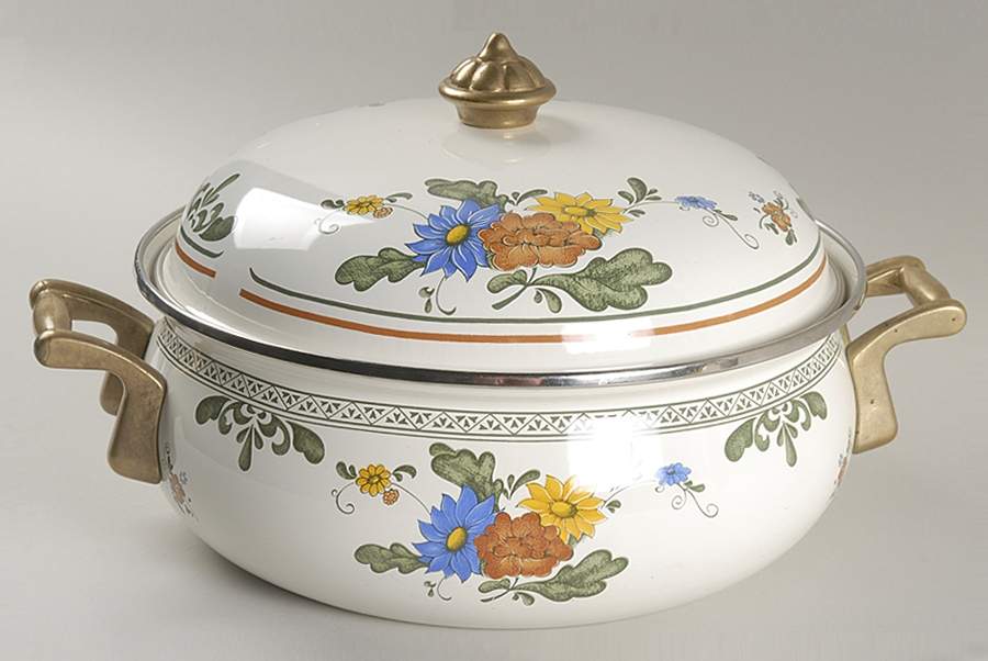 Alt Amsterdam 4 Quart Metal Covered Casserole by Villeroy & Boch-1