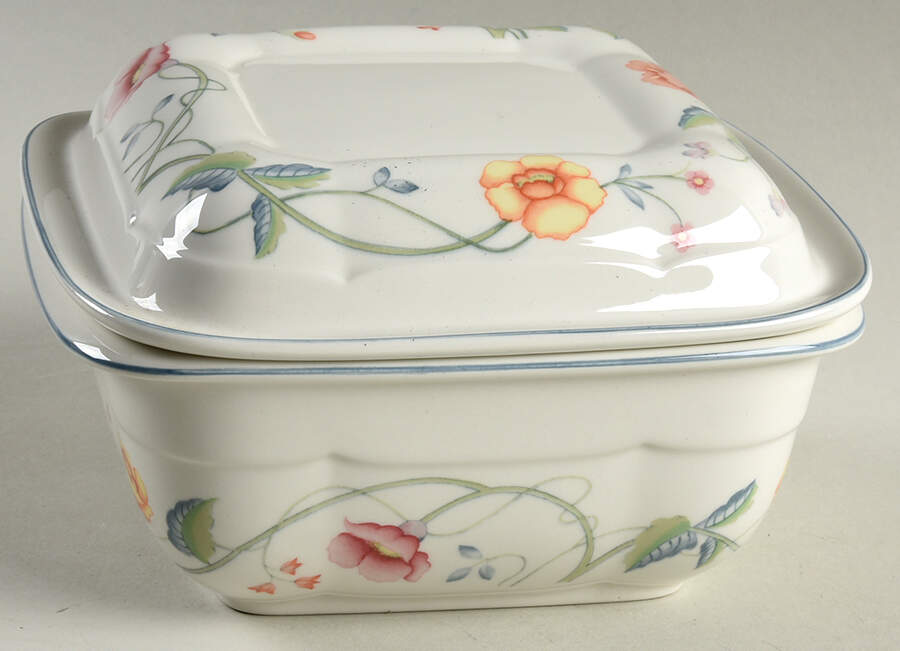 Albertina 1 1/2 Pint Square Microwave Baker & Lid by Villeroy & Boch-1