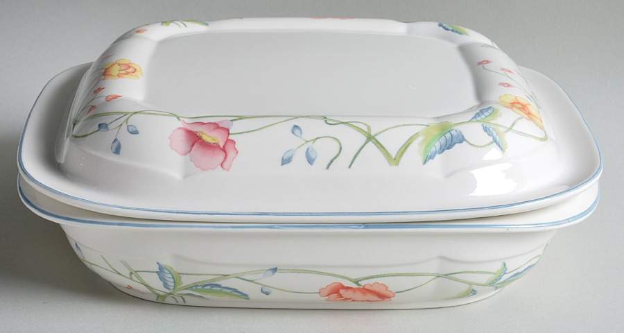 Albertina 2 Quart Square Microwave Baker with Lid by Villeroy & Boch-1