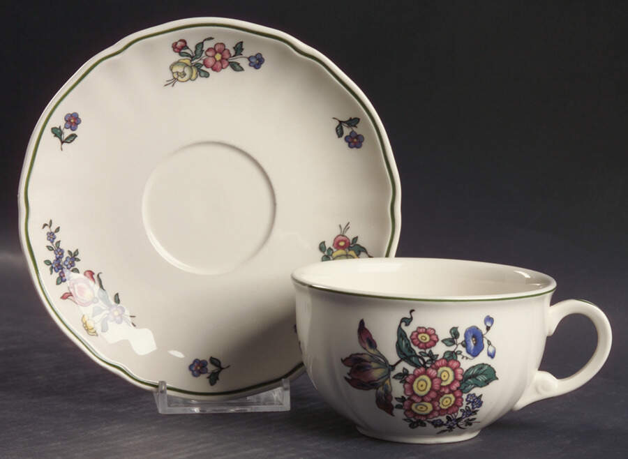 Alt Strassburg (Trim Off Edge) Flat Cup & Saucer Set by Villeroy & Boch-1