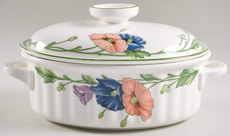 Amapola 3 Quart Oval Covered Casserole by Villeroy & Boch-1