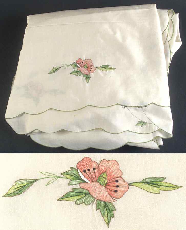 Amapola 64" X 81" Rectangular Tablecloth by Villeroy & Boch-1