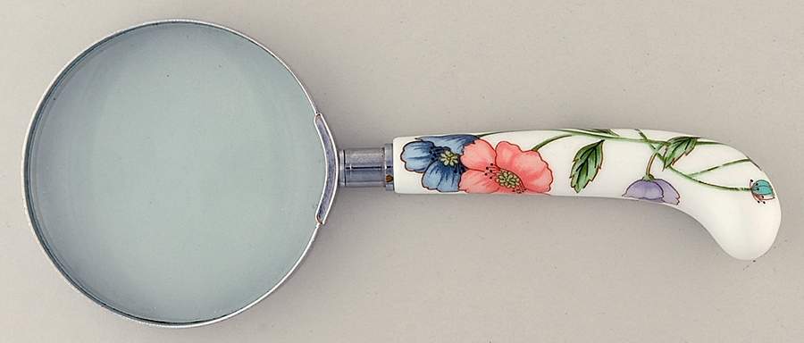 Amapola Magnifying Glass w/Ceramic Handle by Villeroy & Boch-1