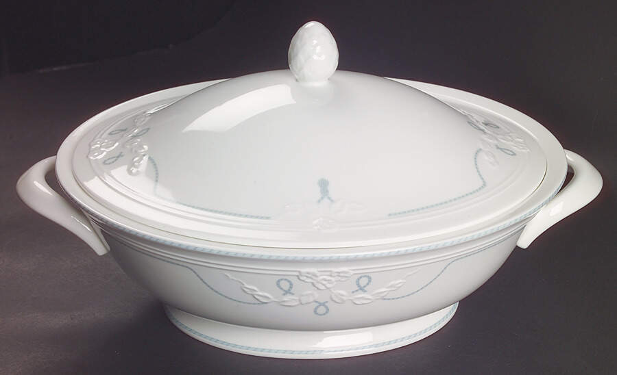 Amado Tureen &  Lid by Villeroy & Boch-1