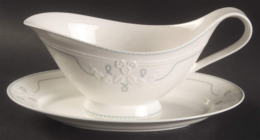Amado Gravy Boat & Underplate by Villeroy & Boch-1