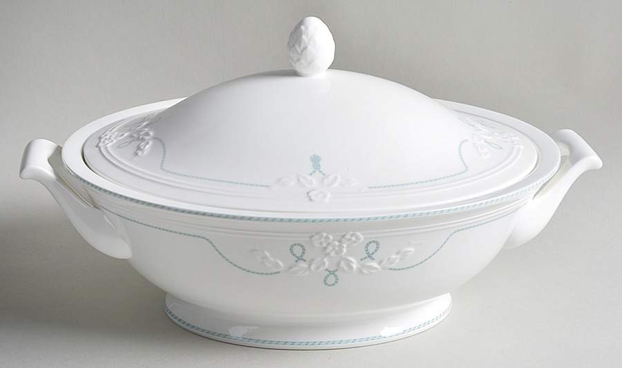 Amado Tureen & Lid by Villeroy & Boch-1