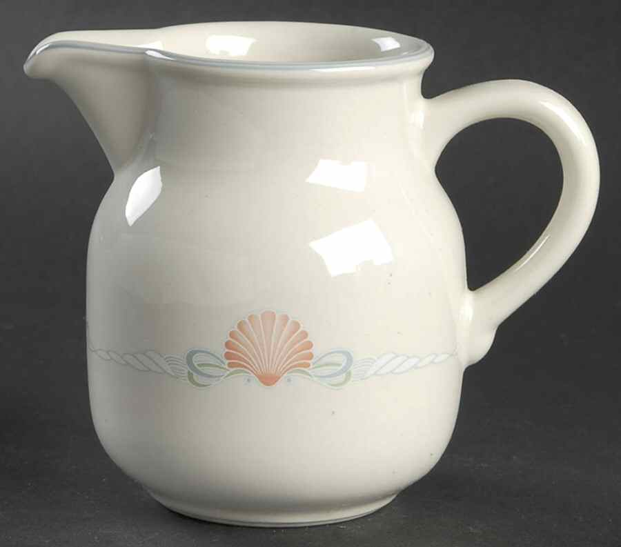 Amalfi Creamer by Villeroy & Boch-1