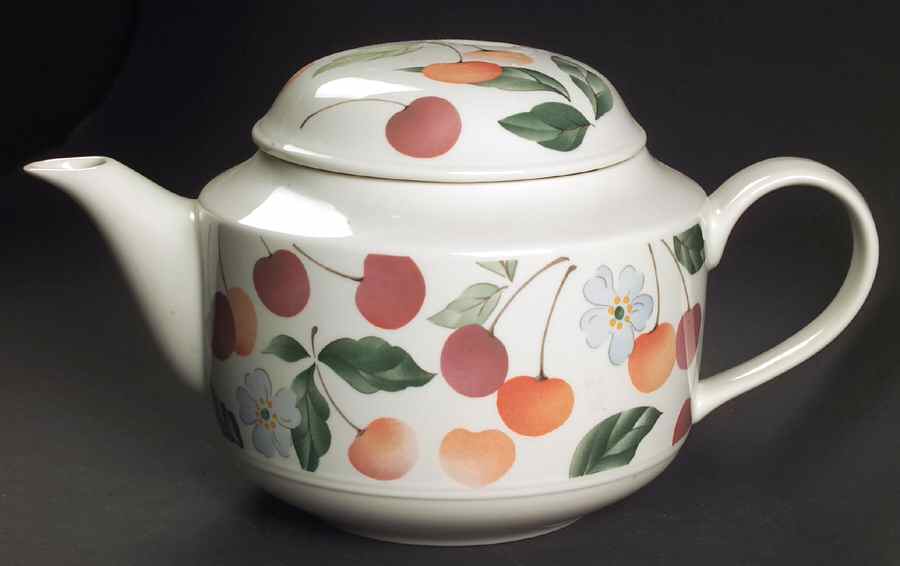 Amigo Teapot & Lid by Villeroy & Boch-1