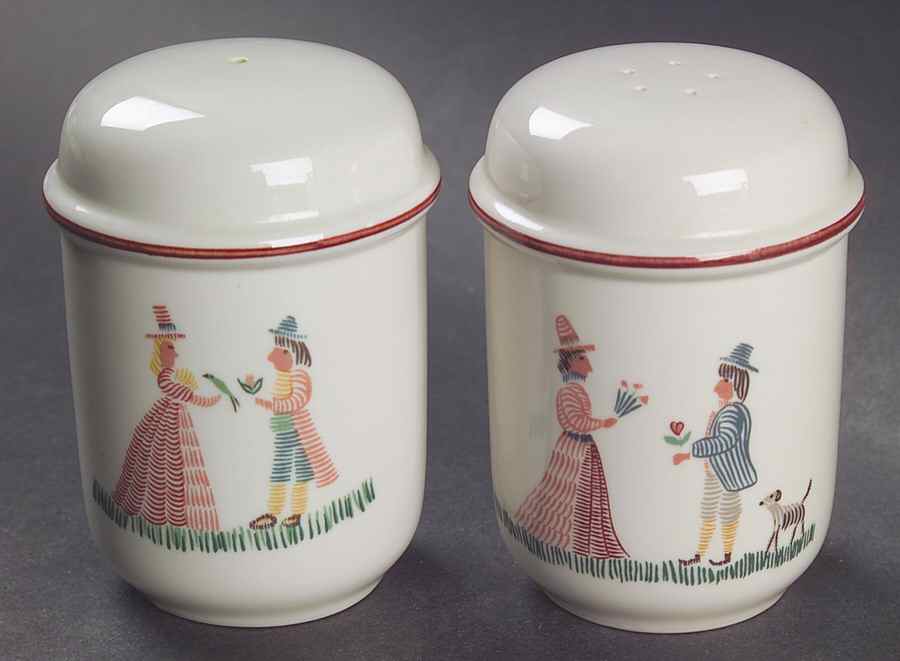 American Sampler Salt & Pepper Set by Villeroy & Boch-1