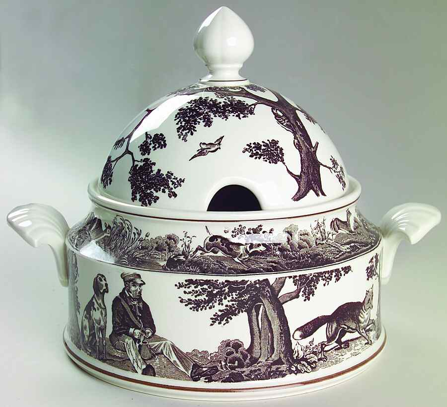 Anjou Round Covered Vegetable by Villeroy & Boch-1
