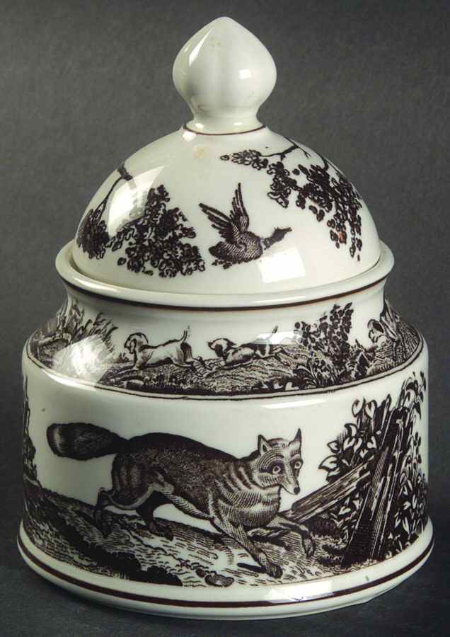 Anjou Sugar Bowl & Lid by Villeroy & Boch-1