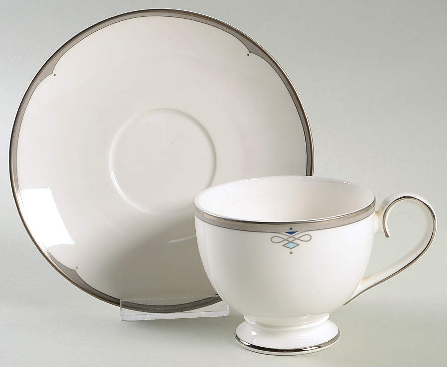 Antibes Footed Cup & Saucer Set by Villeroy & Boch-1